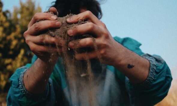 You Make Beautiful Things Out of Dust Lyrics